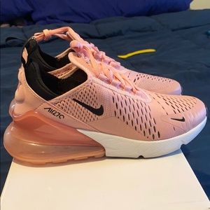 Women’s air max 270